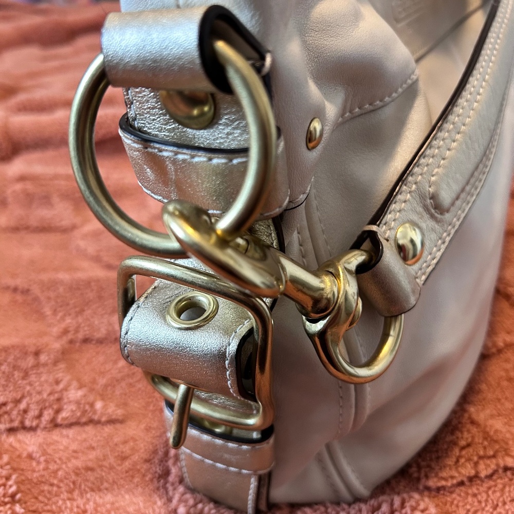 Coach shoulder bag